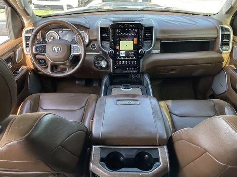 Used 2021 RAM 1500 Limited AWD/4WD image 11