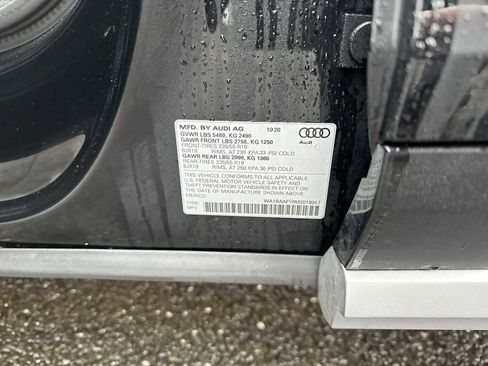 Used 2021 Audi Q5 Premium Plus image 36