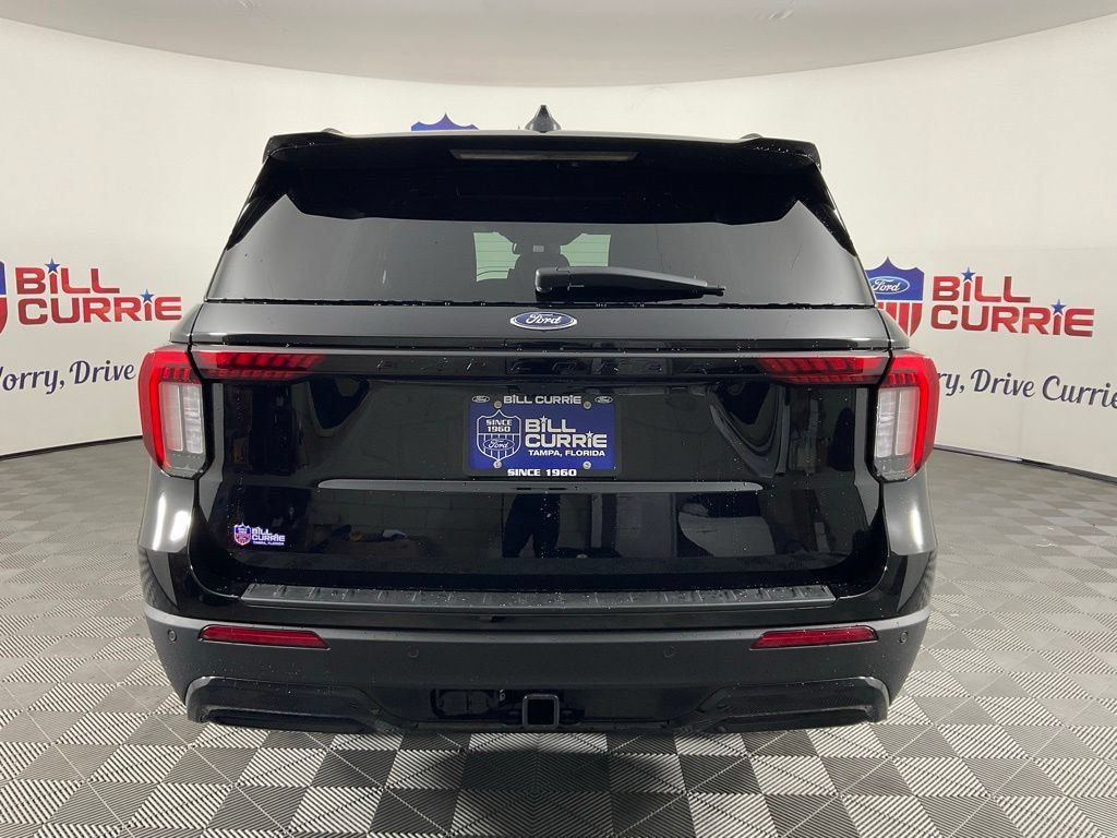 New 2026 Ford Explorer ST-Line w/ Premium Package RWD image 4