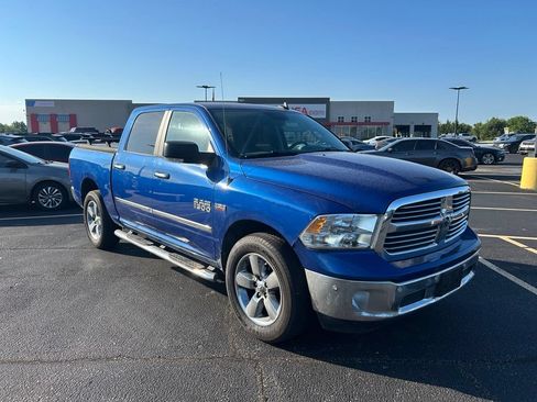 Used 2017 RAM 1500 Big Horn AWD/4WD image 1