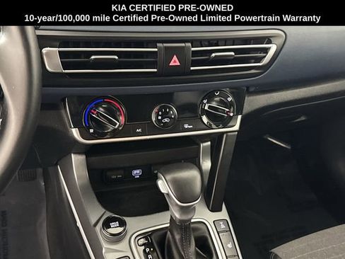 Certified 2021 Kia Seltos S image 8