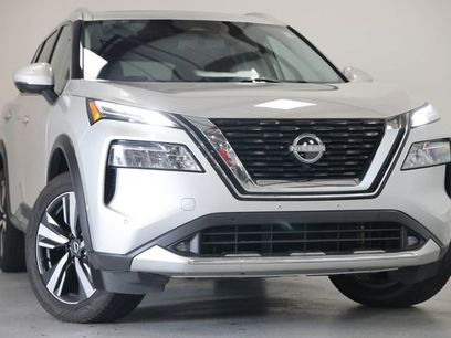 Used 2022 Nissan Rogue Platinum w/ Head-Up Display Package