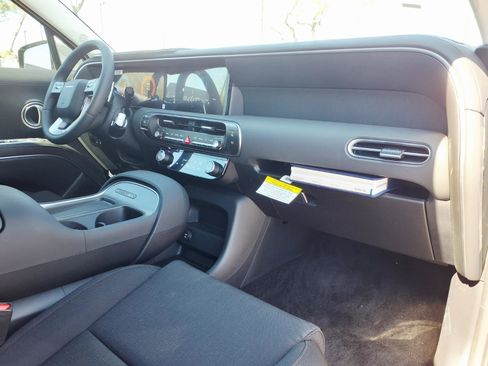 New 2026 Hyundai Palisade SE FWD image 6