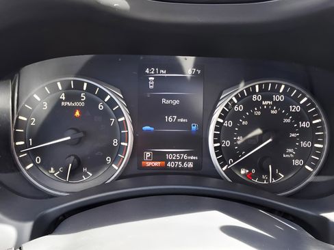 Used 2019 INFINITI Q50 Luxe w/ Essential Package (3.0T Luxe) AWD/4WD image 24
