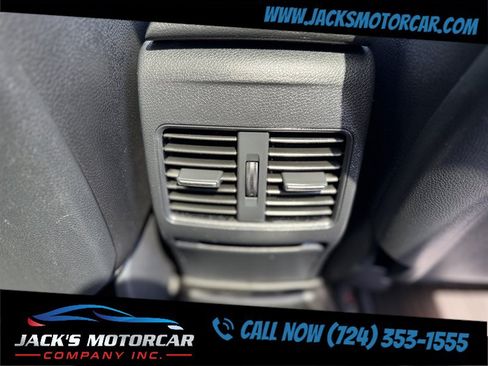 Used 2019 Mercedes-Benz GLA 250 4MATIC image 25