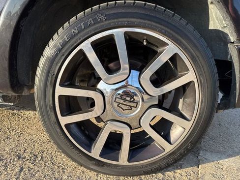 Used 2010 Ford F150 XLT image 9