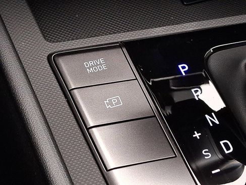 New 2026 Hyundai Elantra Sport w/ Cargo Package image 19