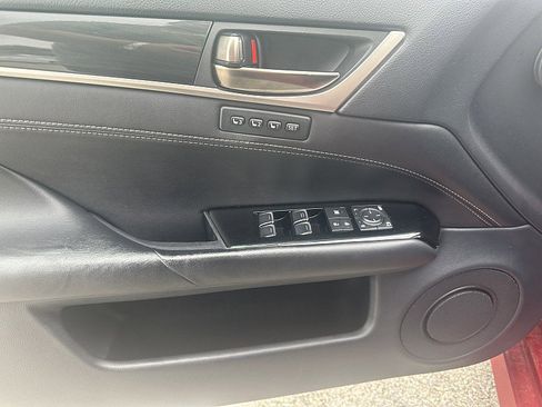 Used 2016 Lexus GS 200t F Sport image 14