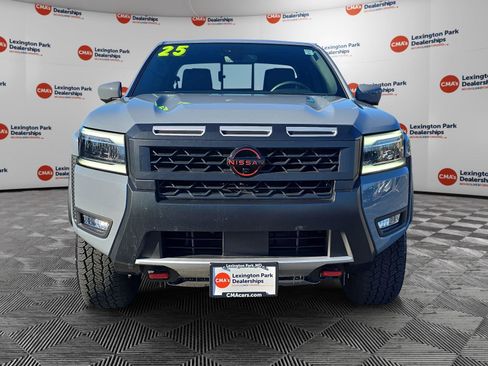 Used 2025 Nissan Frontier PRO-4X w/ Pro Premium Package image 2