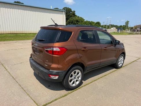 Used 2019 Ford EcoSport SE FWD image 3