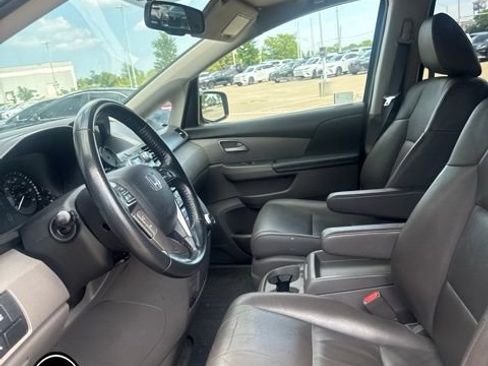 Used 2013 Honda Odyssey Touring image 8