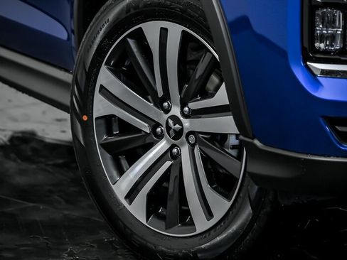 New 2026 Mitsubishi Outlander Sport ES image 3