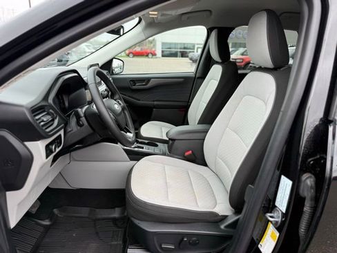 Used 2024 Ford Escape Active image 15