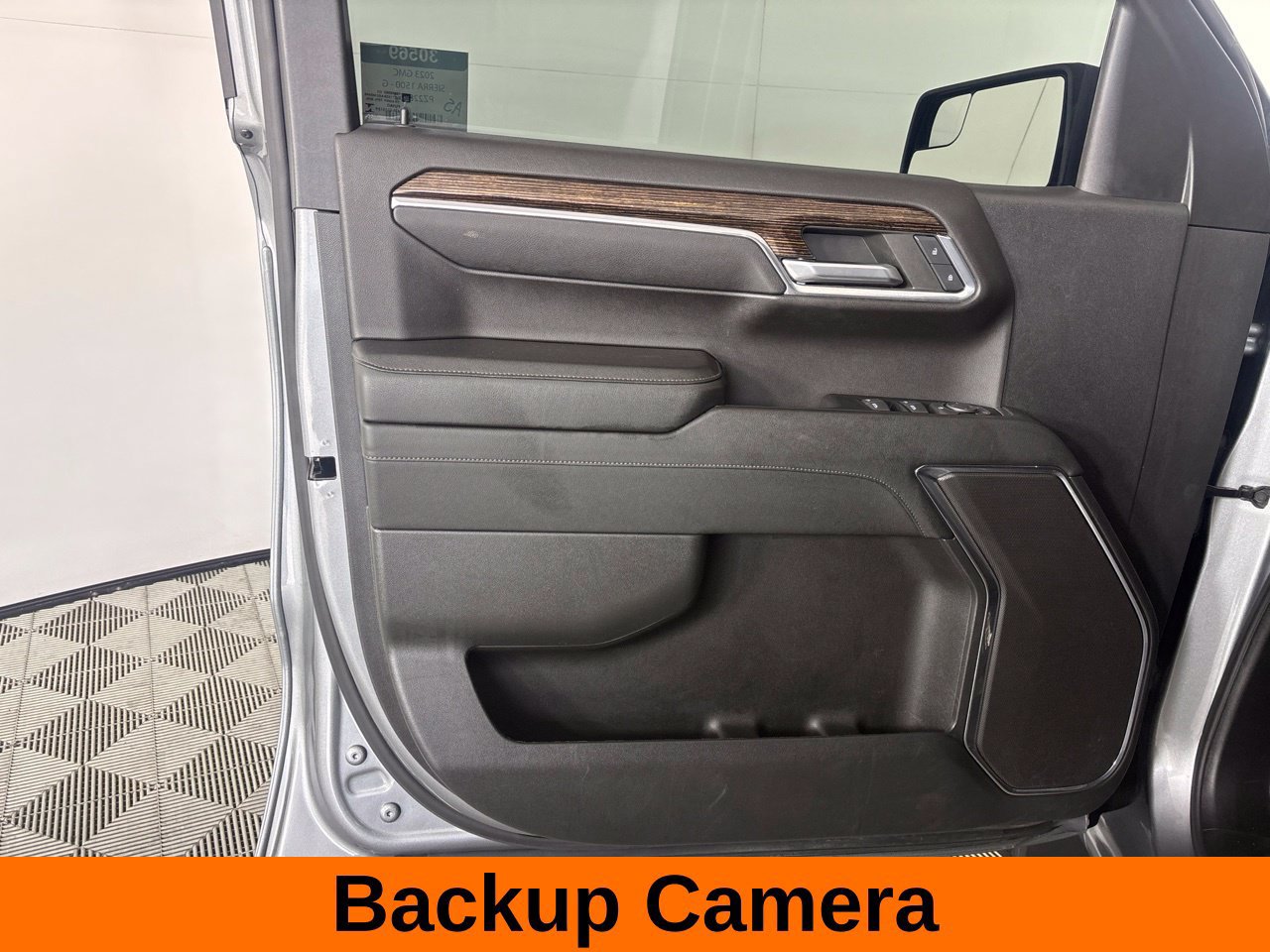 Used 2023 GMC Sierra 1500 Elevation AWD/4WD image 10
