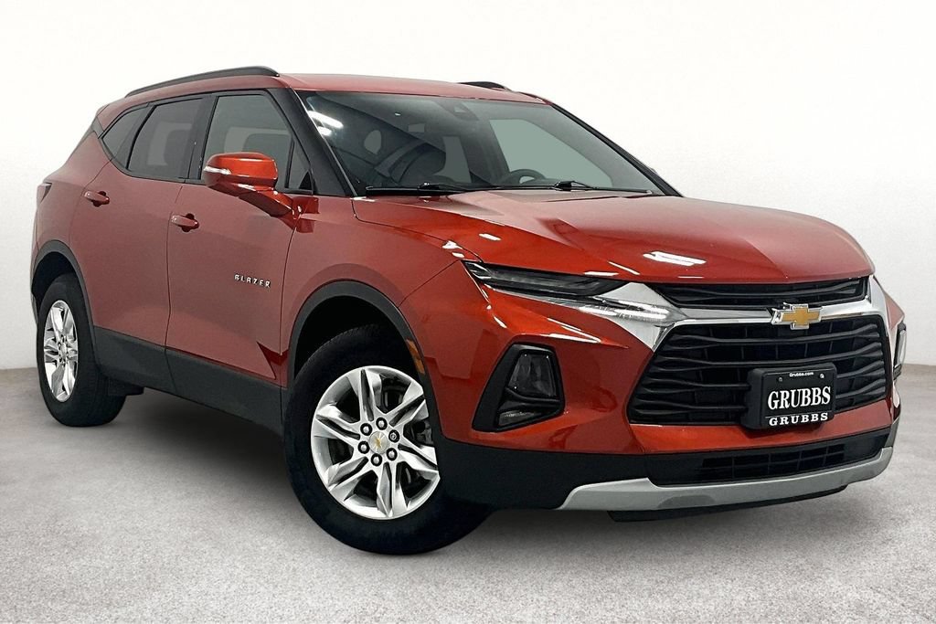 Used 2022 Chevrolet Blazer LT FWD image 1