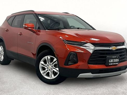 Used 2022 Chevrolet Blazer LT FWD image 1