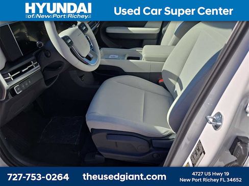 New 2026 Hyundai Santa Fe SE image 16