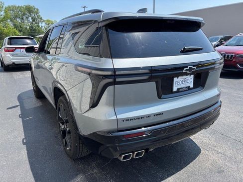Used 2024 Chevrolet Traverse RS w/ LPO, Floor Liner Package AWD/4WD image 6