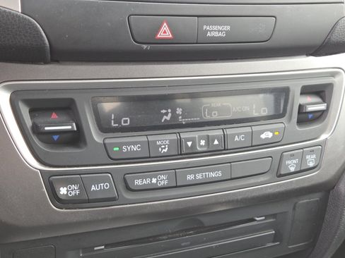 Used 2019 Honda Ridgeline Sport image 4