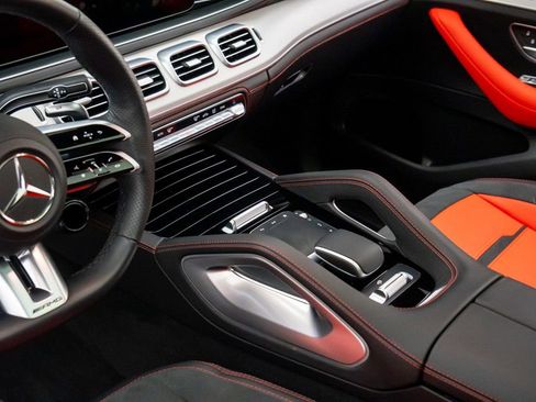 Certified 2025 Mercedes-Benz GLE 53 AMG 4MATIC Coupe image 12