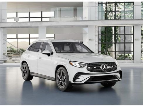 New 2025 Mercedes-Benz GLC 350e 4MATIC image 10