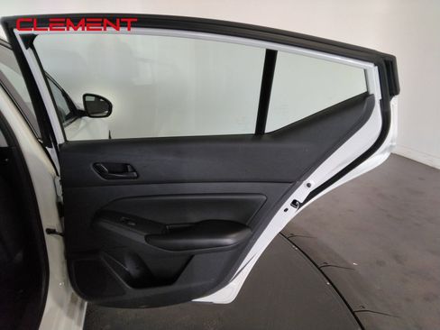 Used 2023 Nissan Altima 2.5 S image 33