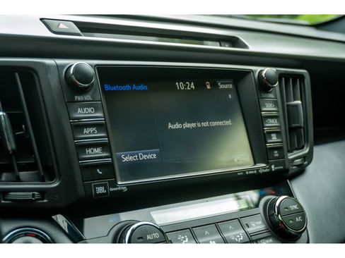 Used 2018 Toyota RAV4 SE w/ Power Extra Value Package FWD image 23