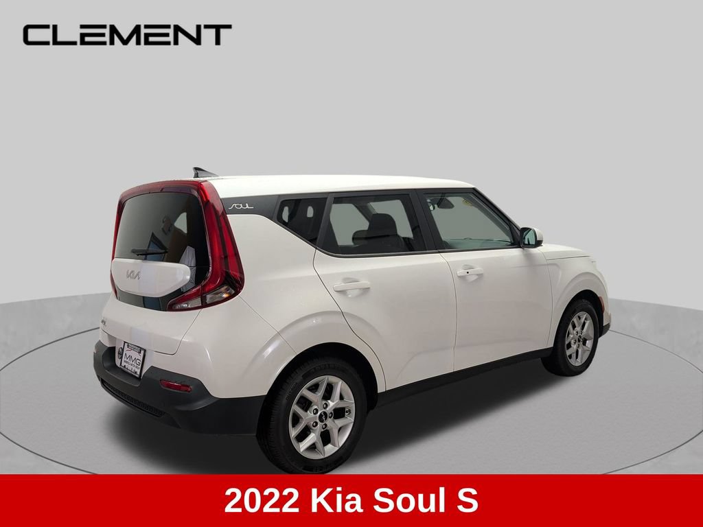 Used 2022 Kia Soul S FWD image 5