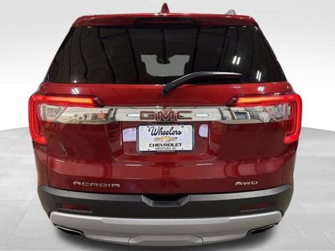 Used 2023 GMC Acadia SLE w/ Driver Convenience Package image 4