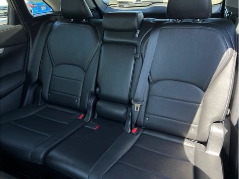 Used 2019 INFINITI QX50 Luxe w/ Cargo Package AWD/4WD image 9