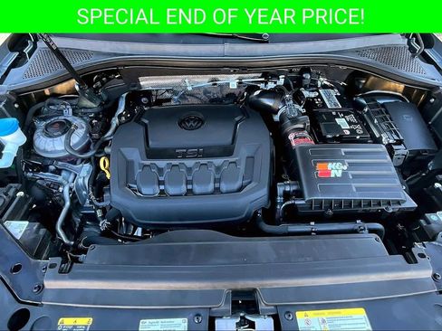 Used 2023 Volkswagen Tiguan SE R-Line image 29