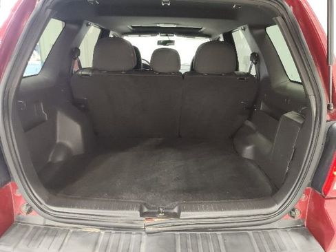 Used 2011 Ford Escape XLT w/ 202A Rapid Spec Order Code AWD/4WD image 17
