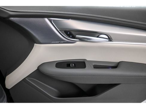 Used 2024 Cadillac XT5 Premium Luxury FWD image 18