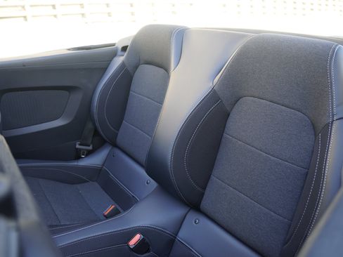 Used 2024 Ford Mustang Convertible RWD image 19