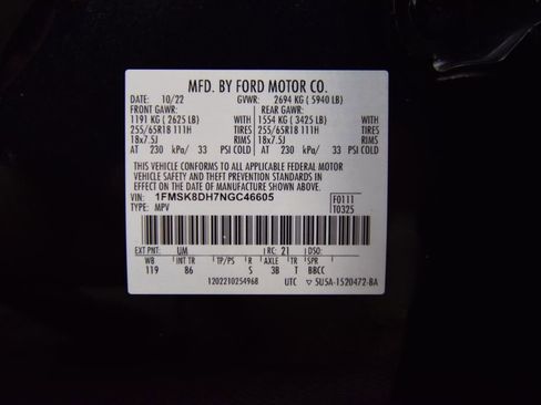 Used 2022 Ford Explorer XLT image 24