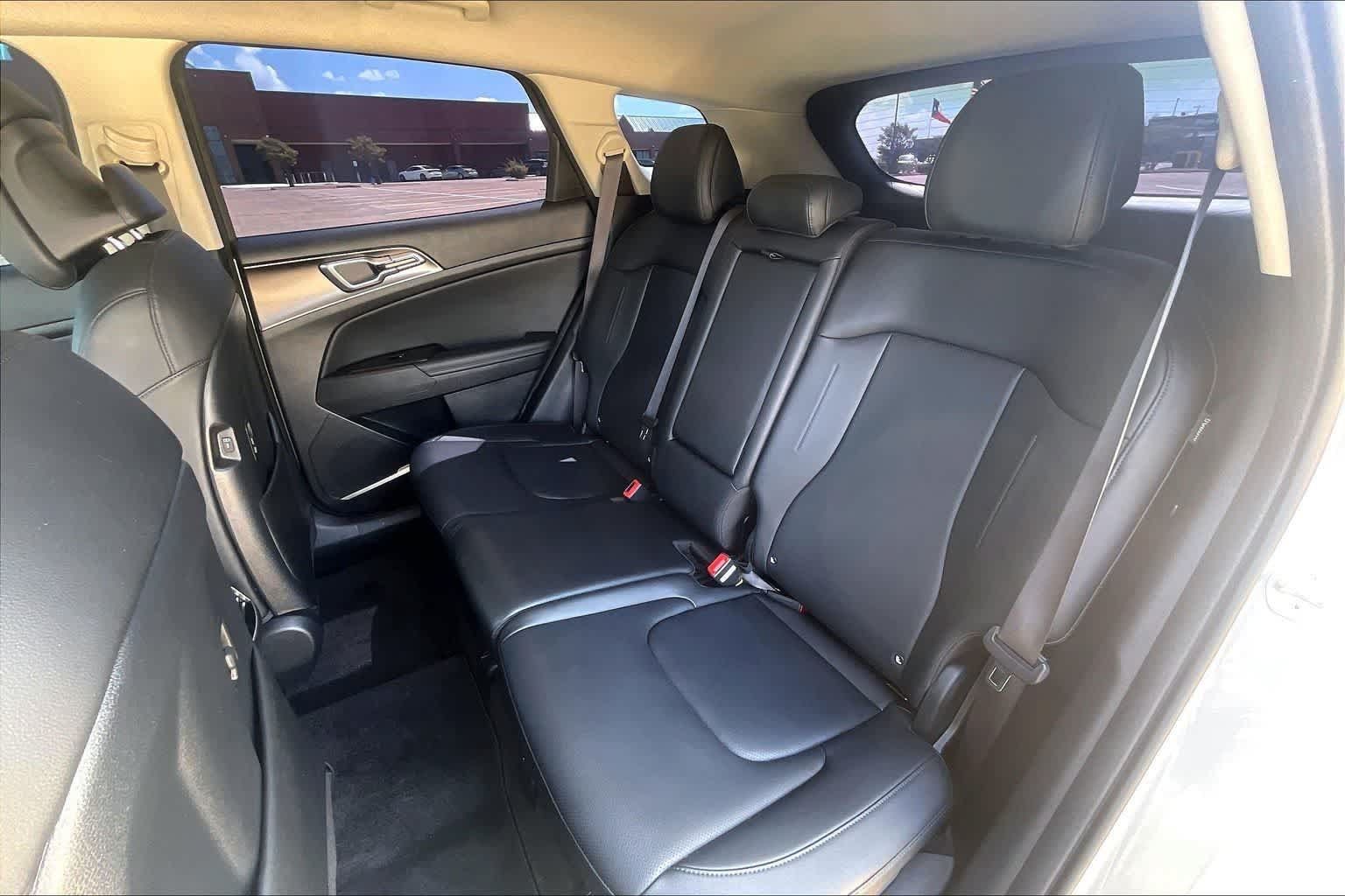 Certified 2024 Kia Sportage EX FWD image 27