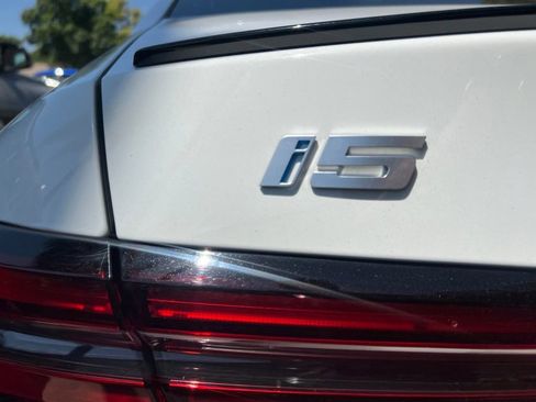 Used 2024 BMW i5 M60 w/ Premium Package AWD/4WD image 7
