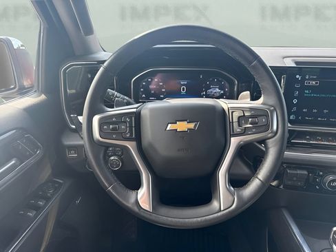 Used 2022 Chevrolet Silverado 1500 LTZ w/ Technology Package AWD/4WD image 9