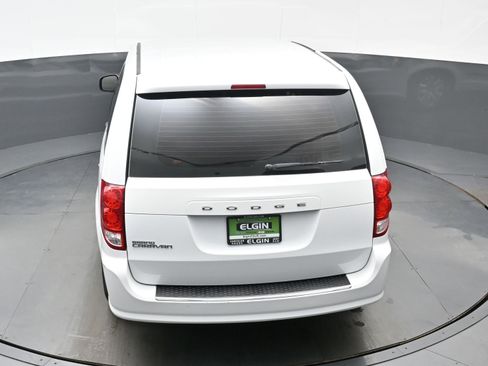 Used 2016 Dodge Grand Caravan American Value Package FWD image 33