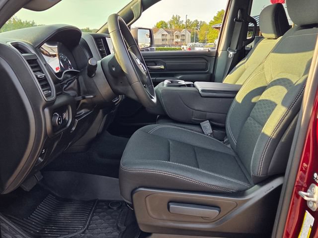 Used 2025 RAM 1500 Warlock AWD/4WD image 5
