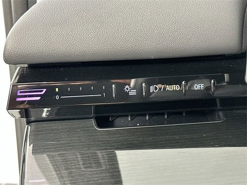 Used 2025 BMW 530i xDrive 530i xDrive image 25