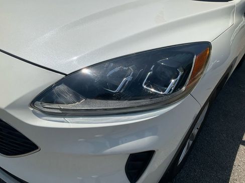 Used 2020 Ford Escape SE AWD/4WD image 9