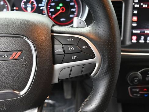 Used 2016 Dodge Charger R/T RWD image 33