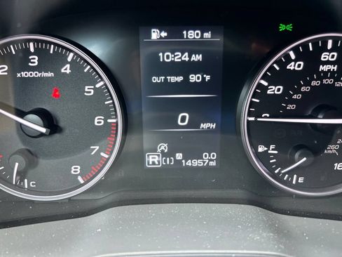 Used 2024 Subaru Crosstrek 2.5i Limited AWD/4WD image 23