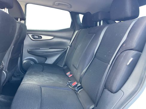 Used 2022 Nissan Rogue Sport S FWD image 13
