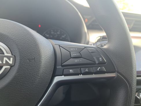 Certified 2023 Nissan Kicks SV image 21