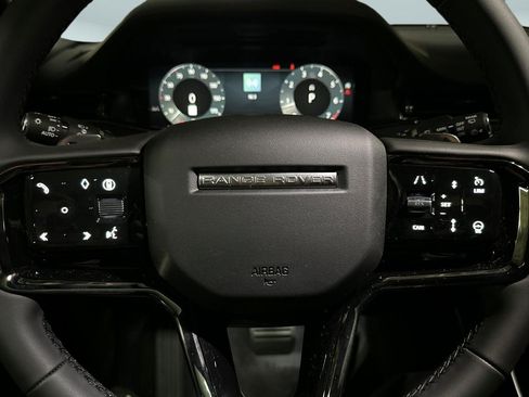 Used 2026 Land Rover Range Rover Evoque S AWD/4WD image 10