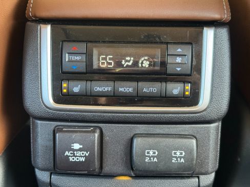 Used 2019 Subaru Ascent Touring AWD/4WD image 37