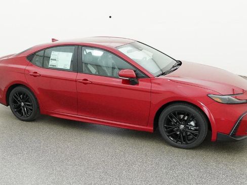 New 2026 Toyota Camry SE image 15