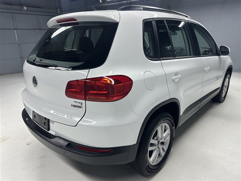 Used 2016 Volkswagen Tiguan S AWD/4WD image 7